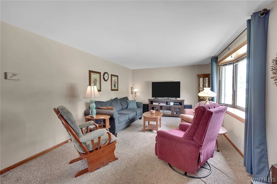 4066 Bond Street, Hamburg, New York 14219, Hamburg, New York 14219, 3 Bedrooms Bedrooms, 6 Rooms Rooms,1 BathroomBathrooms,Residential,For Sale,4066 Bond Street, Hamburg, New York 14219,0,B1696751