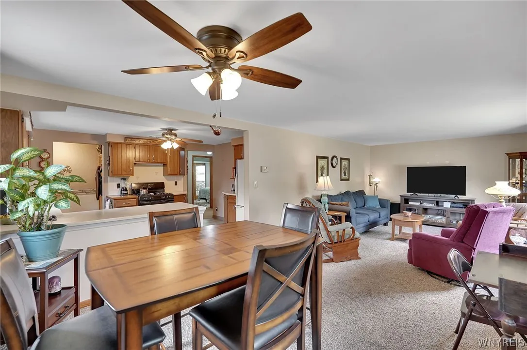 4066 Bond Street, Hamburg, New York 14219, Hamburg, New York 14219, 3 Bedrooms Bedrooms, 6 Rooms Rooms,1 BathroomBathrooms,Residential,For Sale,4066 Bond Street, Hamburg, New York 14219,0,B1696751