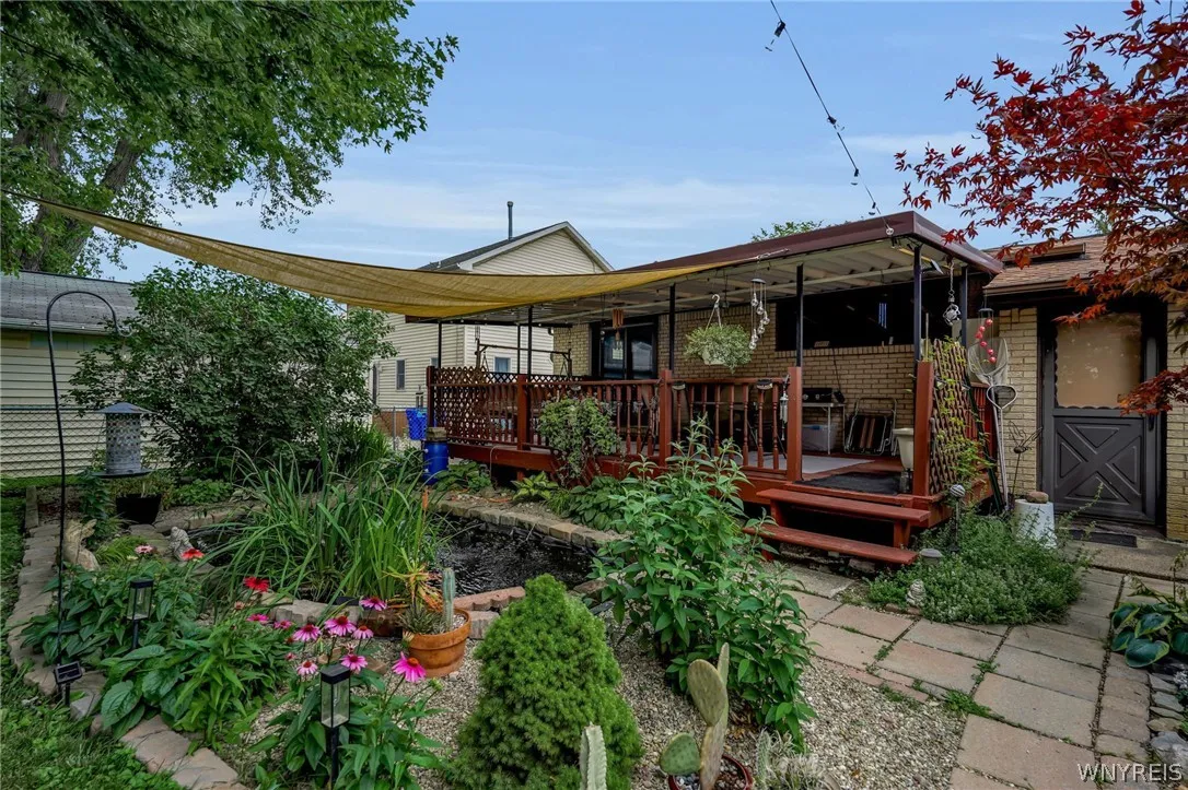 4066 Bond Street, Hamburg, New York 14219, Hamburg, New York 14219, 3 Bedrooms Bedrooms, 6 Rooms Rooms,1 BathroomBathrooms,Residential,For Sale,4066 Bond Street, Hamburg, New York 14219,0,B1696751