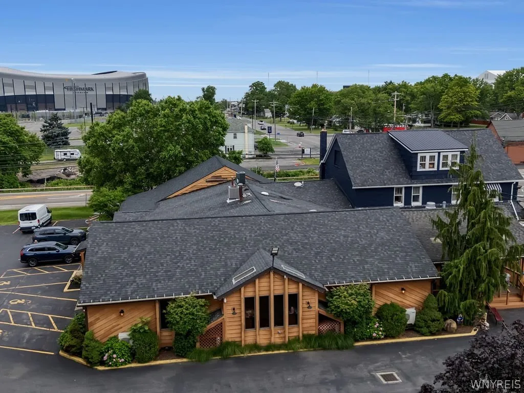 4300 Abbott Road, Orchard Park, New York 14127, Orchard Park, New York 14127, ,Commercial Sale,For Sale,4300 Abbott Road, Orchard Park, New York 14127,0,B1696078