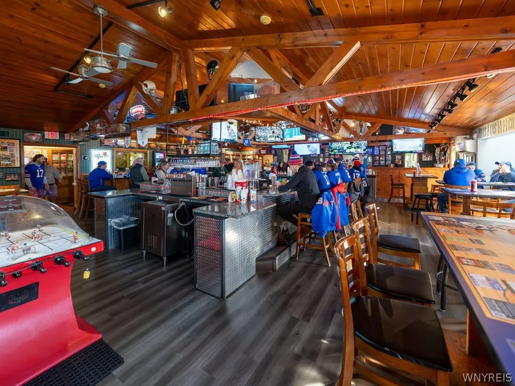 4300 Abbott Road, Orchard Park, New York 14127, Orchard Park, New York 14127, ,Commercial Sale,For Sale,4300 Abbott Road, Orchard Park, New York 14127,0,B1696078