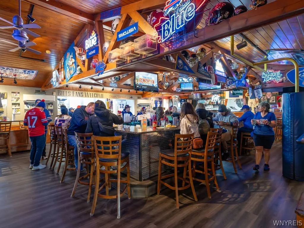 4300 Abbott Road, Orchard Park, New York 14127, Orchard Park, New York 14127, ,Commercial Sale,For Sale,4300 Abbott Road, Orchard Park, New York 14127,0,B1696078