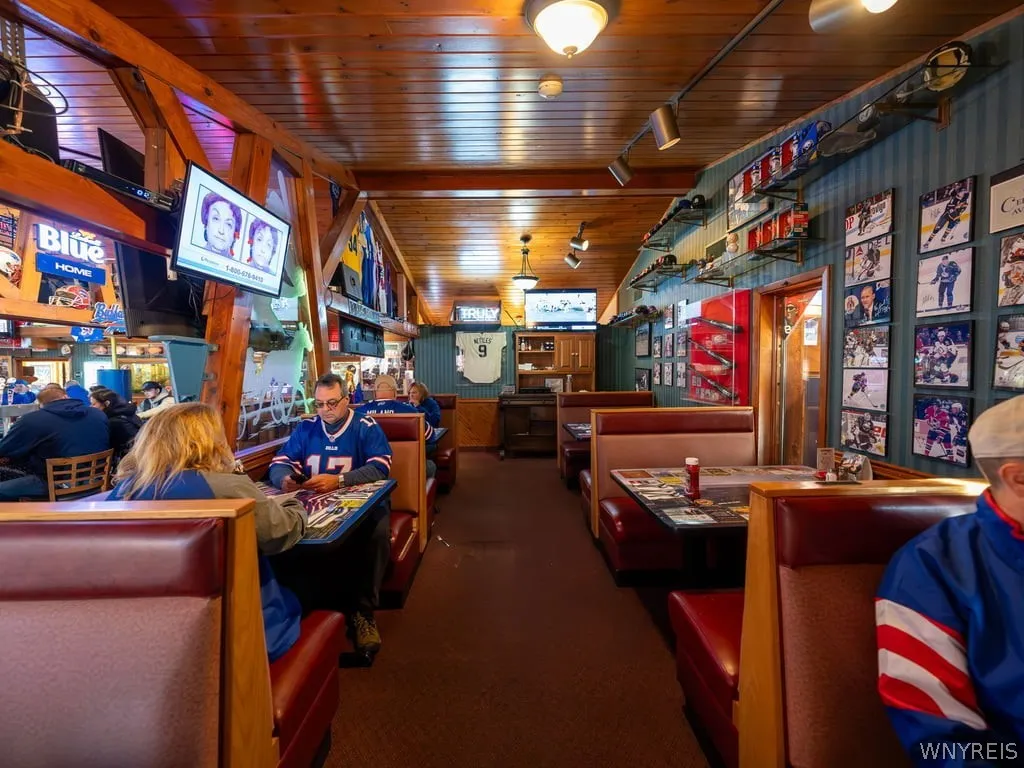 4300 Abbott Road, Orchard Park, New York 14127, Orchard Park, New York 14127, ,Commercial Sale,For Sale,4300 Abbott Road, Orchard Park, New York 14127,0,B1696078