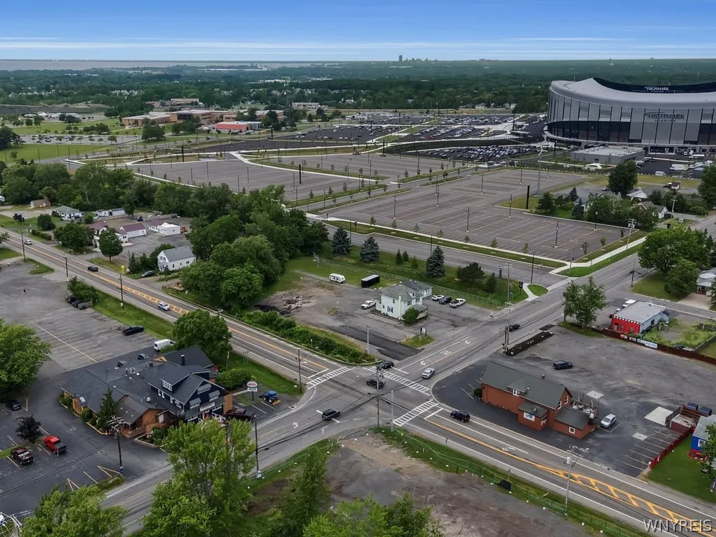 4300 Abbott Road, Orchard Park, New York 14127, Orchard Park, New York 14127, ,Commercial Sale,For Sale,4300 Abbott Road, Orchard Park, New York 14127,0,B1696078