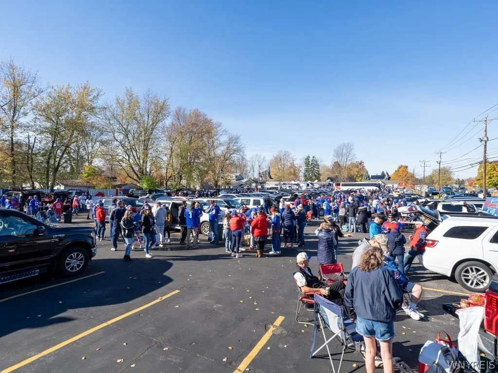 4300 Abbott Road, Orchard Park, New York 14127, Orchard Park, New York 14127, ,Commercial Sale,For Sale,4300 Abbott Road, Orchard Park, New York 14127,0,B1696078