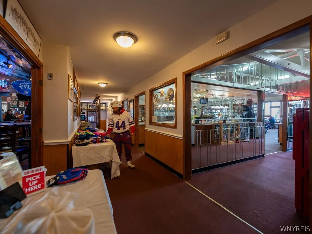 4300 Abbott Road, Orchard Park, New York 14127, Orchard Park, New York 14127, ,Commercial Sale,For Sale,4300 Abbott Road, Orchard Park, New York 14127,0,B1696078