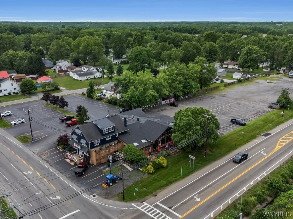 4300 Abbott Road, Orchard Park, New York 14127, Orchard Park, New York 14127, ,Commercial Sale,For Sale,4300 Abbott Road, Orchard Park, New York 14127,0,B1696078