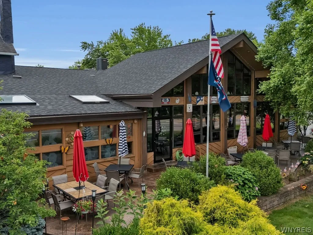 4300 Abbott Road, Orchard Park, New York 14127, Orchard Park, New York 14127, ,Commercial Sale,For Sale,4300 Abbott Road, Orchard Park, New York 14127,0,B1696078
