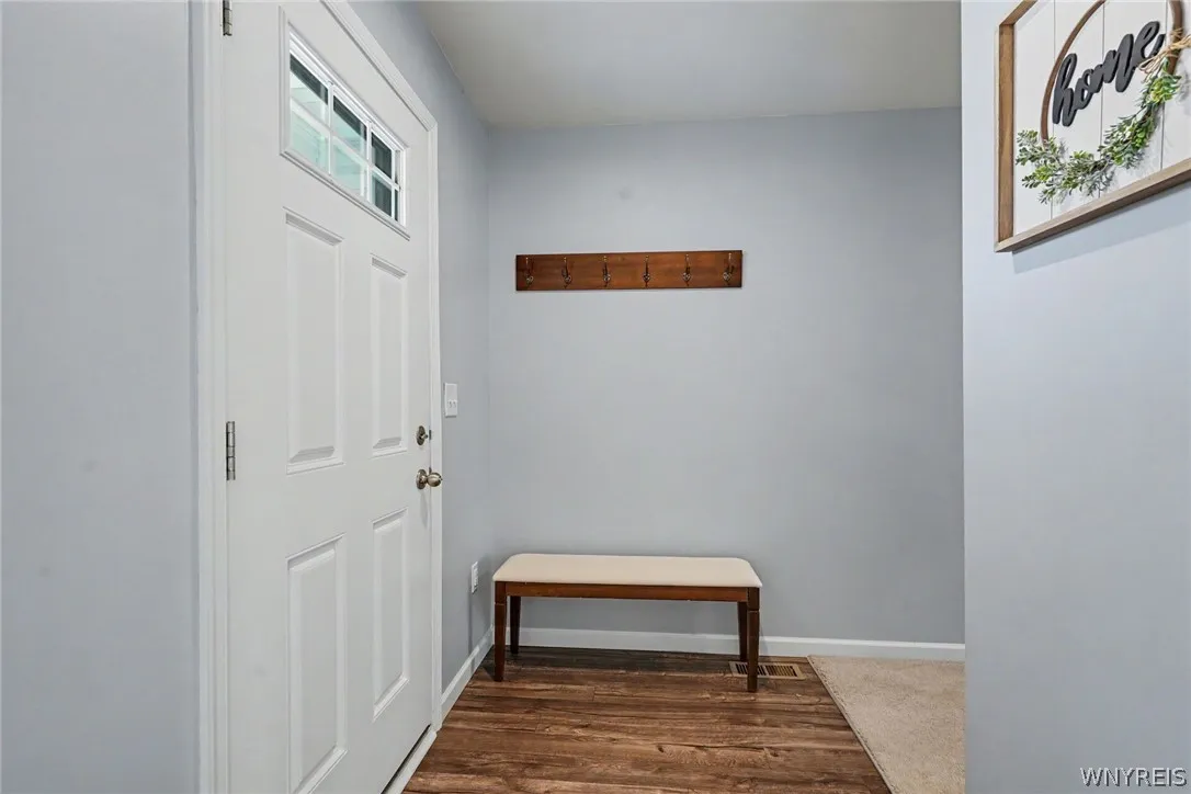 33 Allie Lane, Hamburg, New York 14075, Hamburg, New York 14075, 3 Bedrooms Bedrooms, 8 Rooms Rooms,2 BathroomsBathrooms,Residential,For Sale,33 Allie Lane, Hamburg, New York 14075,0,B1697204