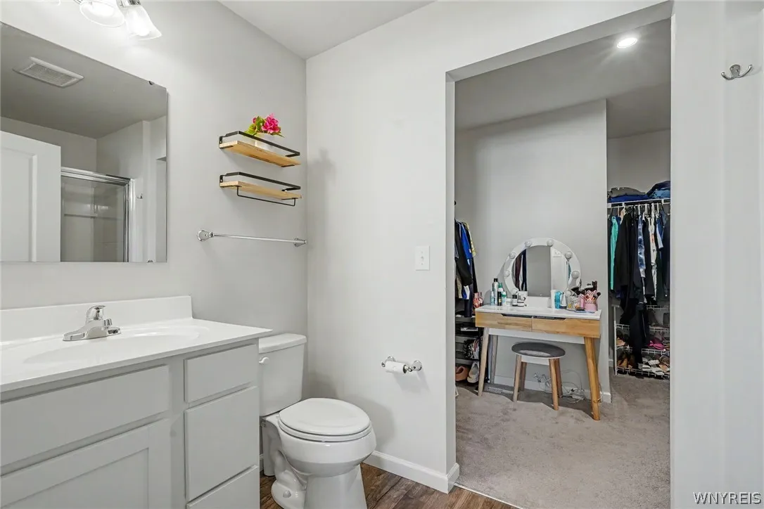 33 Allie Lane, Hamburg, New York 14075, Hamburg, New York 14075, 3 Bedrooms Bedrooms, 8 Rooms Rooms,2 BathroomsBathrooms,Residential,For Sale,33 Allie Lane, Hamburg, New York 14075,0,B1697204