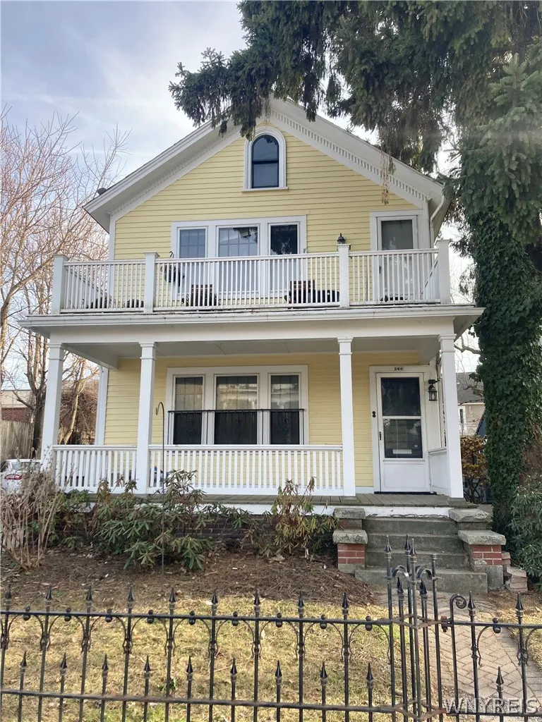260 Summer Street 1, Buffalo, New York 14222, Buffalo, New York 14222, 2 Bedrooms Bedrooms, 5 Rooms Rooms,1 BathroomBathrooms,Residential Lease,For Rent,260 Summer Street 1, Buffalo, New York 14222,0,B1697075