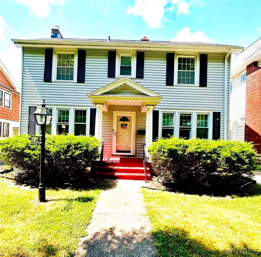 145 Potters Road, Buffalo, New York 14220, Buffalo, New York 14220, 4 Bedrooms Bedrooms, 9 Rooms Rooms,1 BathroomBathrooms,Residential,For Sale,145 Potters Road, Buffalo, New York 14220,0,B1696813