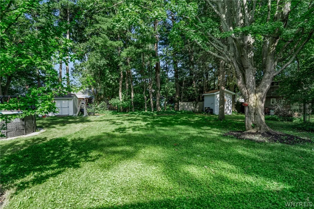 95 Victory Avenue, Hamburg, New York 14075, Hamburg, New York 14075, 3 Bedrooms Bedrooms, 6 Rooms Rooms,1 BathroomBathrooms,Residential,For Sale,95 Victory Avenue, Hamburg, New York 14075,0,B1697263