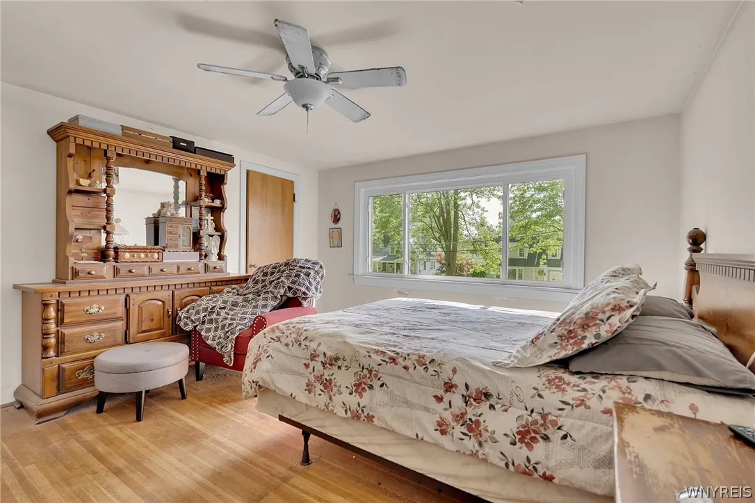 95 Victory Avenue, Hamburg, New York 14075, Hamburg, New York 14075, 3 Bedrooms Bedrooms, 6 Rooms Rooms,1 BathroomBathrooms,Residential,For Sale,95 Victory Avenue, Hamburg, New York 14075,0,B1697263