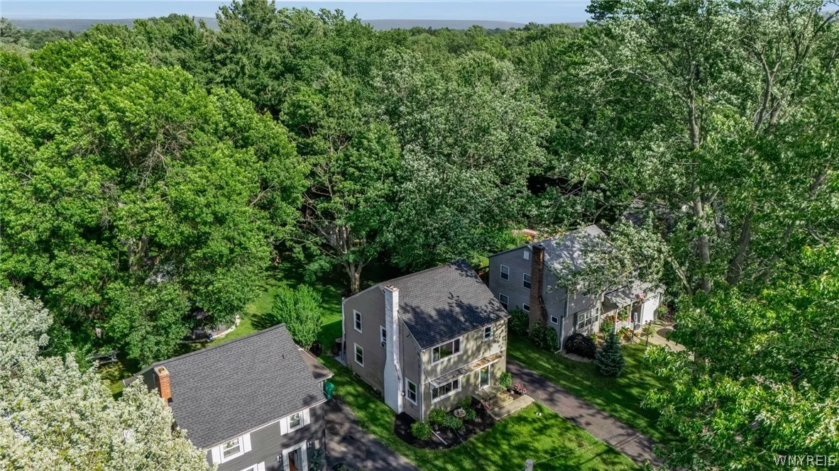 95 Victory Avenue, Hamburg, New York 14075, Hamburg, New York 14075, 3 Bedrooms Bedrooms, 6 Rooms Rooms,1 BathroomBathrooms,Residential,For Sale,95 Victory Avenue, Hamburg, New York 14075,0,B1697263