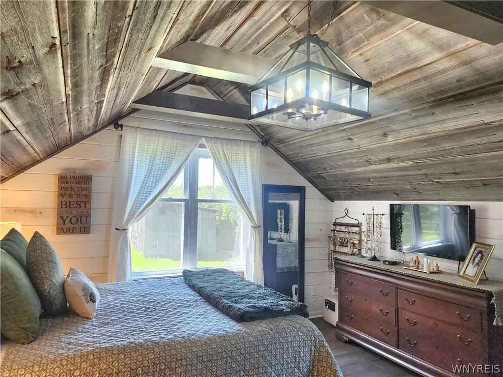 6097 Seufert Road, Orchard Park, New York 14127, Orchard Park, New York 14127, 3 Bedrooms Bedrooms, 10 Rooms Rooms,2 BathroomsBathrooms,Residential,For Sale,6097 Seufert Road, Orchard Park, New York 14127,0,B1697410