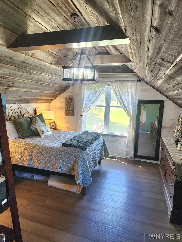 6097 Seufert Road, Orchard Park, New York 14127, Orchard Park, New York 14127, 3 Bedrooms Bedrooms, 10 Rooms Rooms,2 BathroomsBathrooms,Residential,For Sale,6097 Seufert Road, Orchard Park, New York 14127,0,B1697410