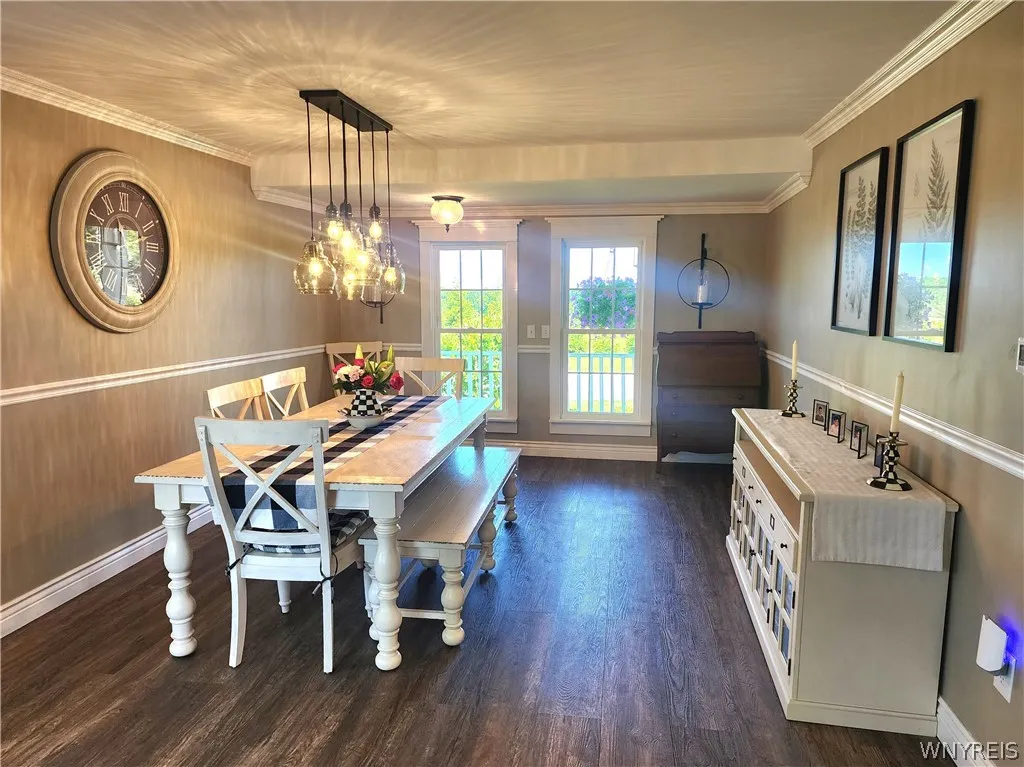 6097 Seufert Road, Orchard Park, New York 14127, Orchard Park, New York 14127, 3 Bedrooms Bedrooms, 10 Rooms Rooms,2 BathroomsBathrooms,Residential,For Sale,6097 Seufert Road, Orchard Park, New York 14127,0,B1697410