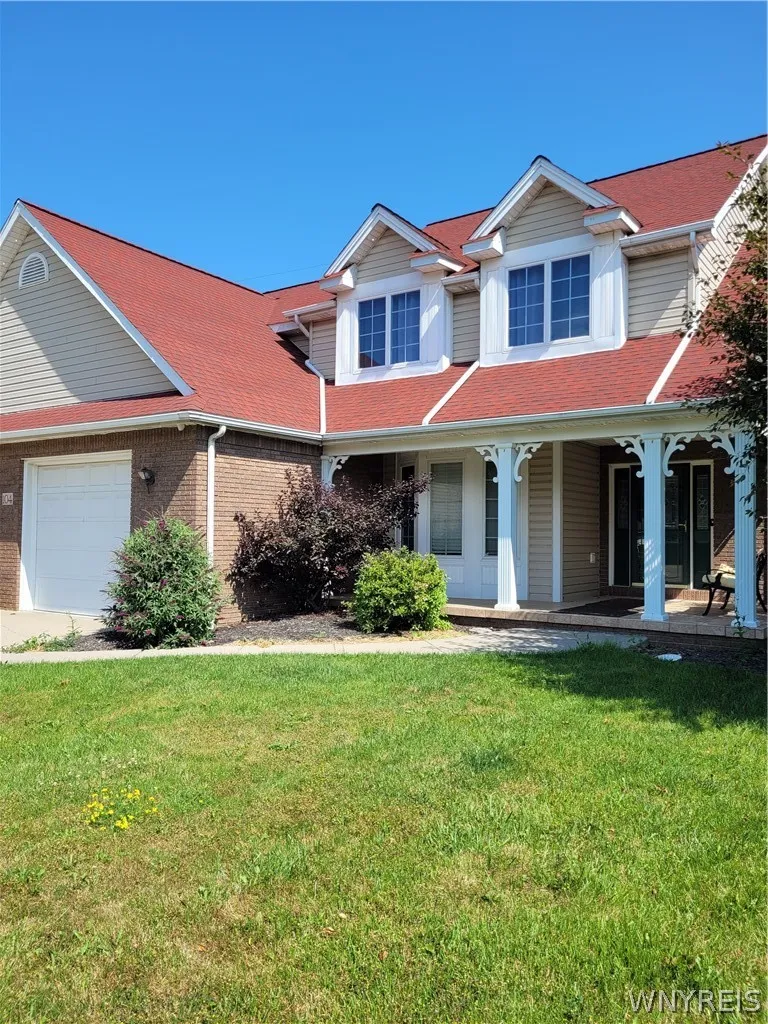 104 Markley Drive, Amherst, New York 14068, Amherst, New York 14068, 4 Bedrooms Bedrooms, 9 Rooms Rooms,2 BathroomsBathrooms,Residential,For Sale,104 Markley Drive, Amherst, New York 14068,0,B1697245
