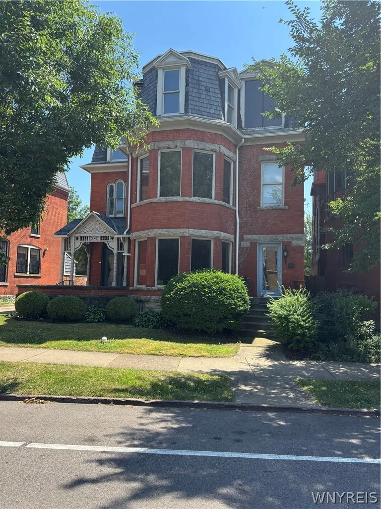 473 Virginia Street 3, Buffalo, New York 14202, Buffalo, New York 14202, 2 Bedrooms Bedrooms, 8 Rooms Rooms,1 BathroomBathrooms,Residential Lease,For Rent,473 Virginia Street 3, Buffalo, New York 14202,0,B1696353