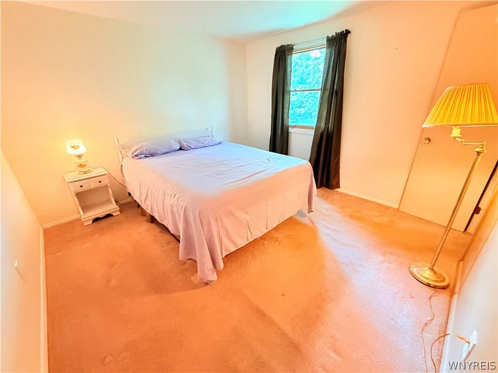 3920 Brian Court, Hamburg, New York 14075, Hamburg, New York 14075, 3 Bedrooms Bedrooms, 7 Rooms Rooms,1 BathroomBathrooms,Residential,For Sale,3920 Brian Court, Hamburg, New York 14075,0,B1697475