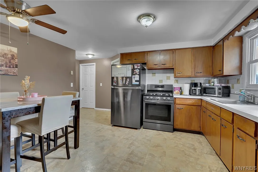 55 South Ogden Street, Buffalo, New York 14210, Buffalo, New York 14210, 6 Bedrooms Bedrooms, ,2 BathroomsBathrooms,Residential,For Sale,55 South Ogden Street, Buffalo, New York 14210,0,B1697479