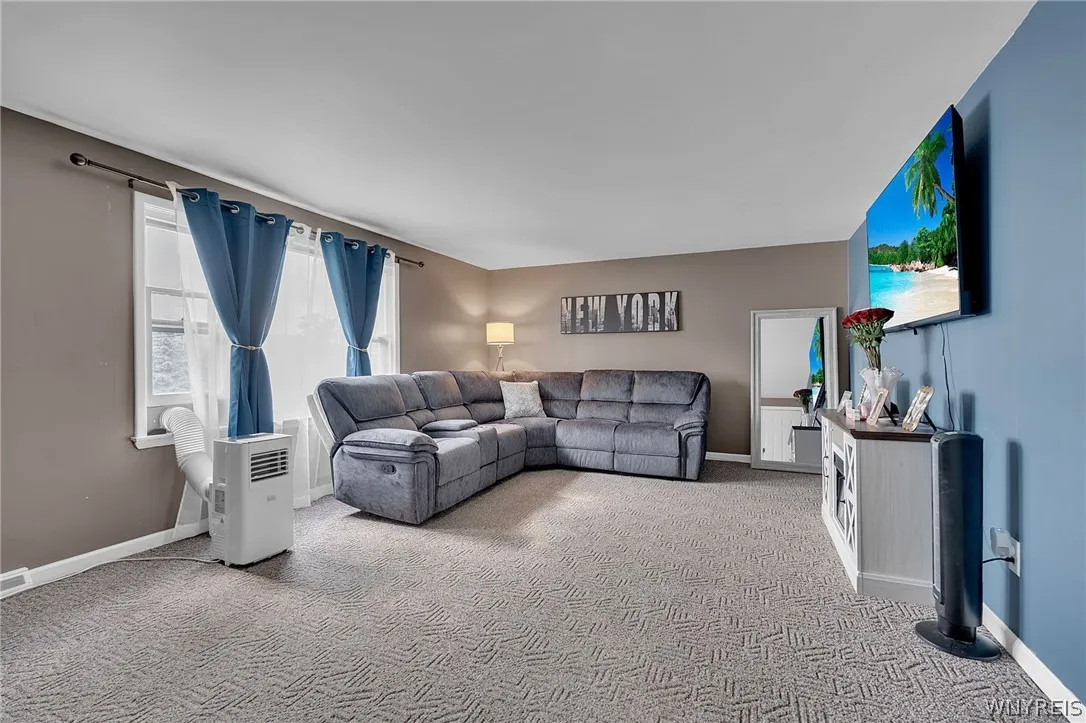 55 South Ogden Street, Buffalo, New York 14210, Buffalo, New York 14210, 6 Bedrooms Bedrooms, ,2 BathroomsBathrooms,Residential,For Sale,55 South Ogden Street, Buffalo, New York 14210,0,B1697479