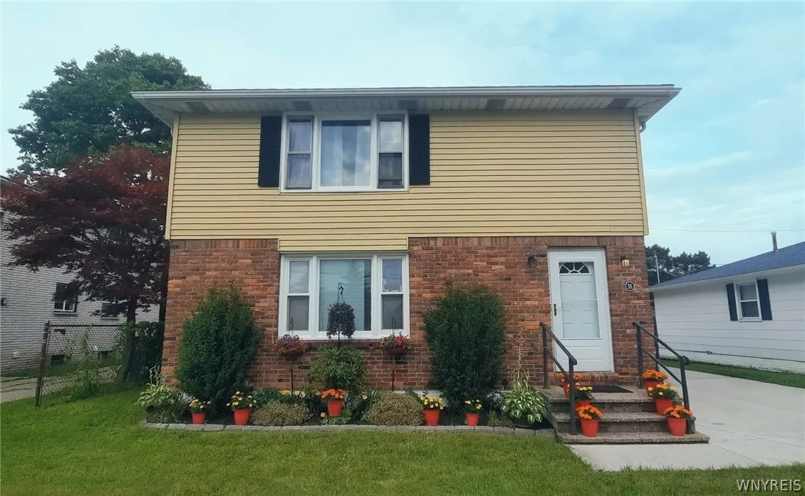 55 South Ogden Street, Buffalo, New York 14210, Buffalo, New York 14210, 6 Bedrooms Bedrooms, ,2 BathroomsBathrooms,Residential,For Sale,55 South Ogden Street, Buffalo, New York 14210,0,B1697479