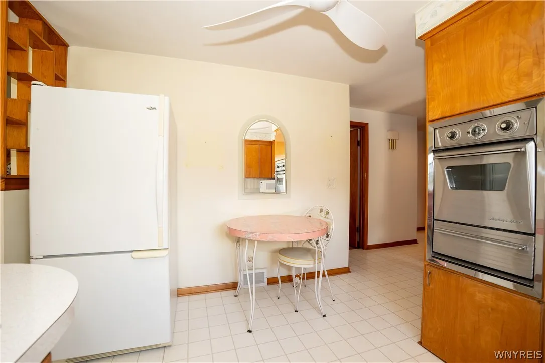 3689 Wabash Avenue, Hamburg, New York 14219, Hamburg, New York 14219, 3 Bedrooms Bedrooms, 7 Rooms Rooms,1 BathroomBathrooms,Residential,For Sale,3689 Wabash Avenue, Hamburg, New York 14219,0,B1696815