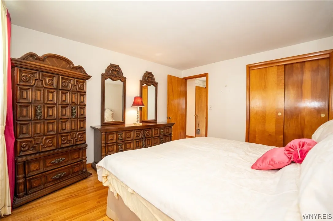 3689 Wabash Avenue, Hamburg, New York 14219, Hamburg, New York 14219, 3 Bedrooms Bedrooms, 7 Rooms Rooms,1 BathroomBathrooms,Residential,For Sale,3689 Wabash Avenue, Hamburg, New York 14219,0,B1696815