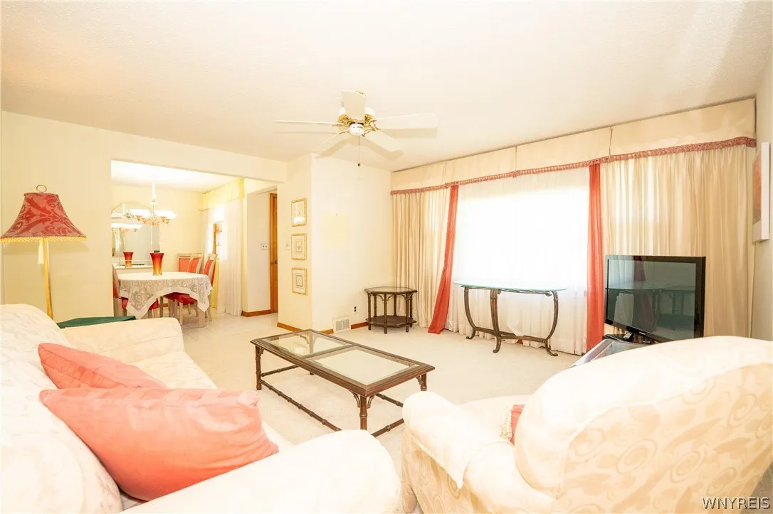 3689 Wabash Avenue, Hamburg, New York 14219, Hamburg, New York 14219, 3 Bedrooms Bedrooms, 7 Rooms Rooms,1 BathroomBathrooms,Residential,For Sale,3689 Wabash Avenue, Hamburg, New York 14219,0,B1696815
