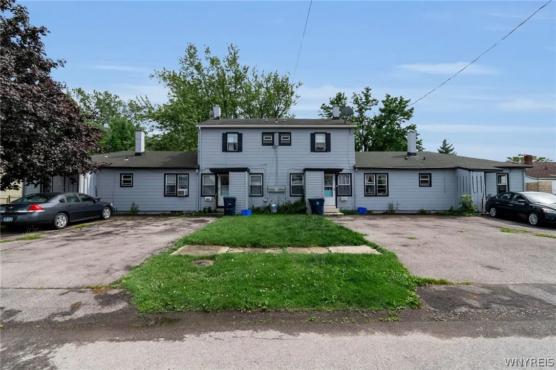 214 Rodman Road, Lackawanna, New York 14218, Lackawanna, New York 14218, 10 Bedroom Bedrooms, ,4 BathroomBathrooms,Residential,Closed,214 Rodman Road, Lackawanna, New York 14218,0,B1694872