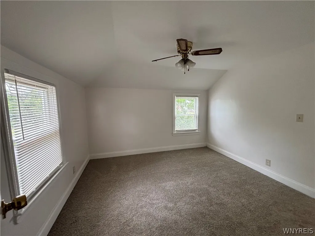 54 Carl Road, Grand Island, New York 14072, Grand Island, New York 14072, 2 Bedrooms Bedrooms, 4 Rooms Rooms,1 BathroomBathrooms,Residential Lease,For Rent,54 Carl Road, Grand Island, New York 14072,0,B1696917