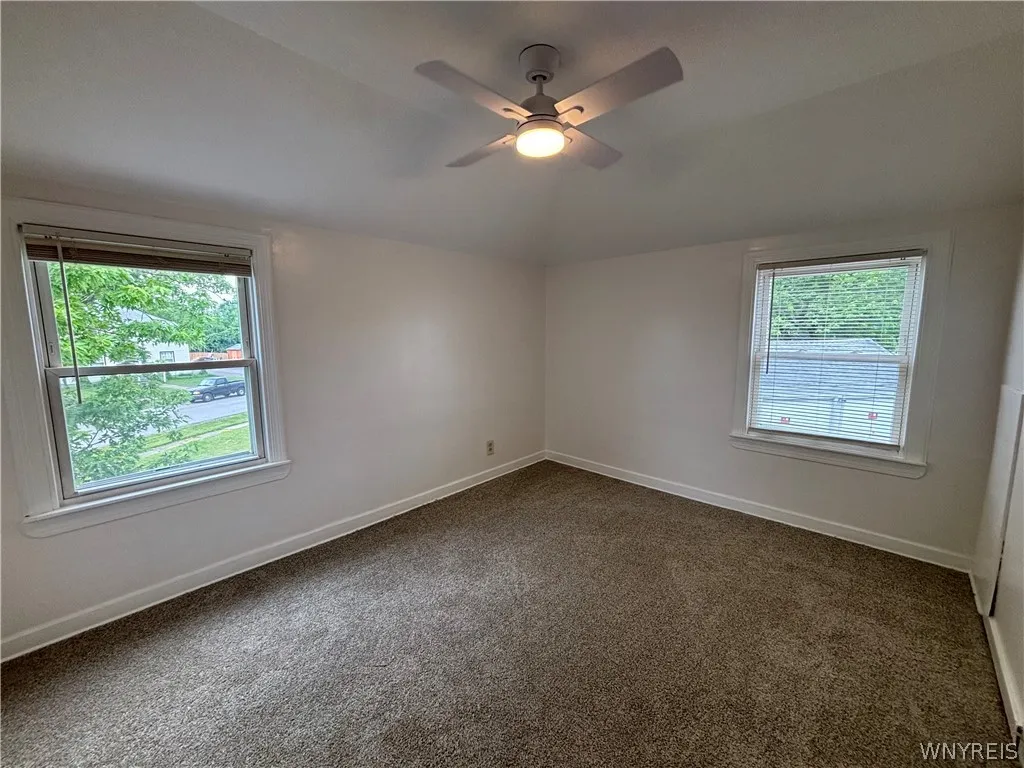 54 Carl Road, Grand Island, New York 14072, Grand Island, New York 14072, 2 Bedrooms Bedrooms, 4 Rooms Rooms,1 BathroomBathrooms,Residential Lease,For Rent,54 Carl Road, Grand Island, New York 14072,0,B1696917