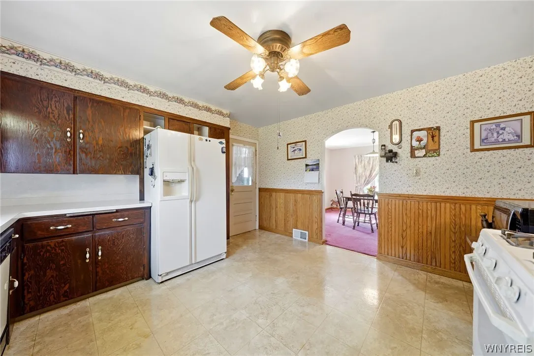 7304 Michael Road, Orchard Park, New York 14127, Orchard Park, New York 14127, 3 Bedrooms Bedrooms, 7 Rooms Rooms,1 BathroomBathrooms,Residential,For Sale,7304 Michael Road, Orchard Park, New York 14127,0,B1693672