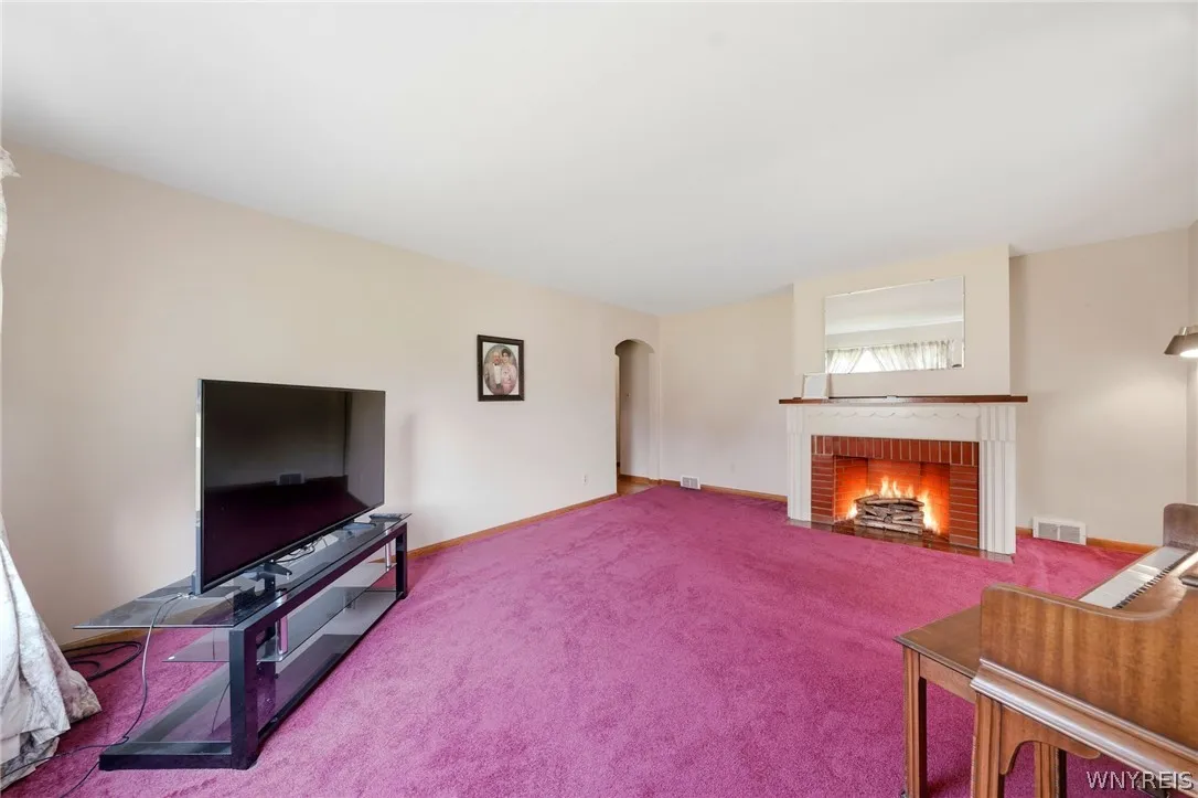 7304 Michael Road, Orchard Park, New York 14127, Orchard Park, New York 14127, 3 Bedrooms Bedrooms, 7 Rooms Rooms,1 BathroomBathrooms,Residential,For Sale,7304 Michael Road, Orchard Park, New York 14127,0,B1693672