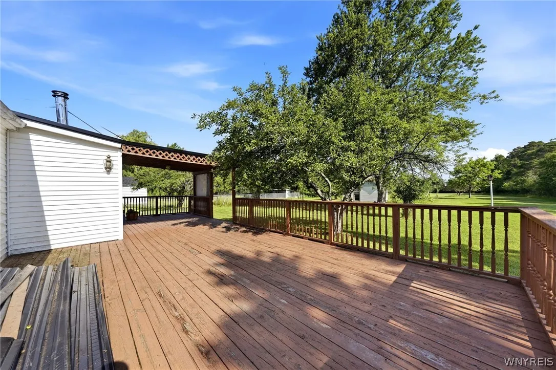 7304 Michael Road, Orchard Park, New York 14127, Orchard Park, New York 14127, 3 Bedrooms Bedrooms, 7 Rooms Rooms,1 BathroomBathrooms,Residential,For Sale,7304 Michael Road, Orchard Park, New York 14127,0,B1693672