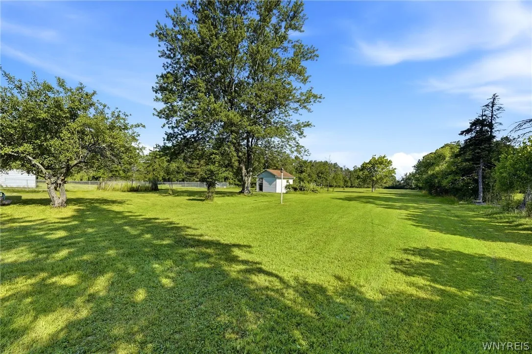 7304 Michael Road, Orchard Park, New York 14127, Orchard Park, New York 14127, 3 Bedrooms Bedrooms, 7 Rooms Rooms,1 BathroomBathrooms,Residential,For Sale,7304 Michael Road, Orchard Park, New York 14127,0,B1693672