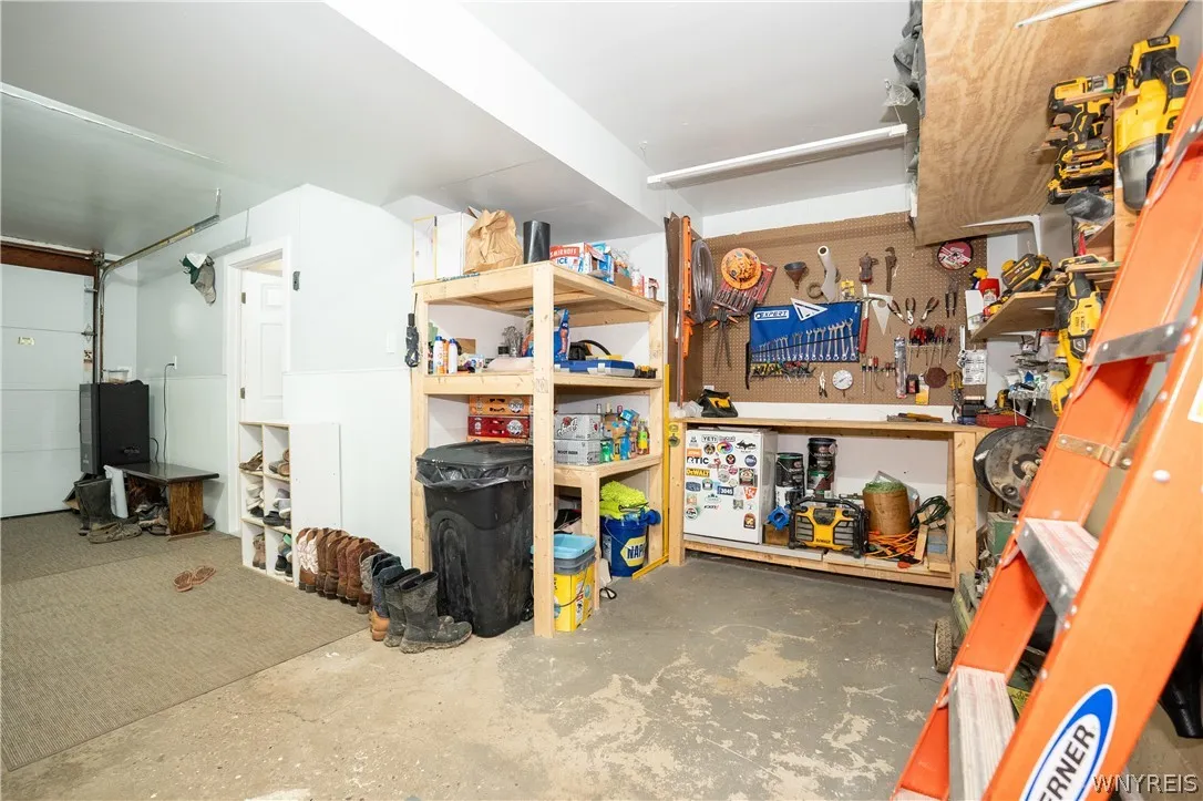 4252 Glenwillow Drive, Hamburg, New York 14075, Hamburg, New York 14075, 3 Bedrooms Bedrooms, 7 Rooms Rooms,1 BathroomBathrooms,Residential,For Sale,4252 Glenwillow Drive, Hamburg, New York 14075,0,B1696132