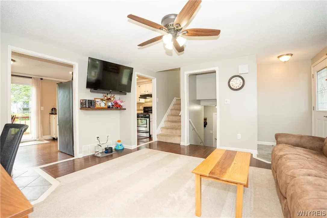 4252 Glenwillow Drive, Hamburg, New York 14075, Hamburg, New York 14075, 3 Bedrooms Bedrooms, 7 Rooms Rooms,1 BathroomBathrooms,Residential,For Sale,4252 Glenwillow Drive, Hamburg, New York 14075,0,B1696132