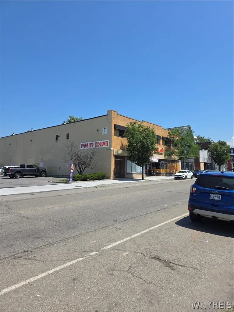 2238-2250 Seneca Street, Buffalo, New York 14210, Buffalo, New York 14210, ,Commercial Lease,For Rent,2238-2250 Seneca Street, Buffalo, New York 14210,0,B1697868