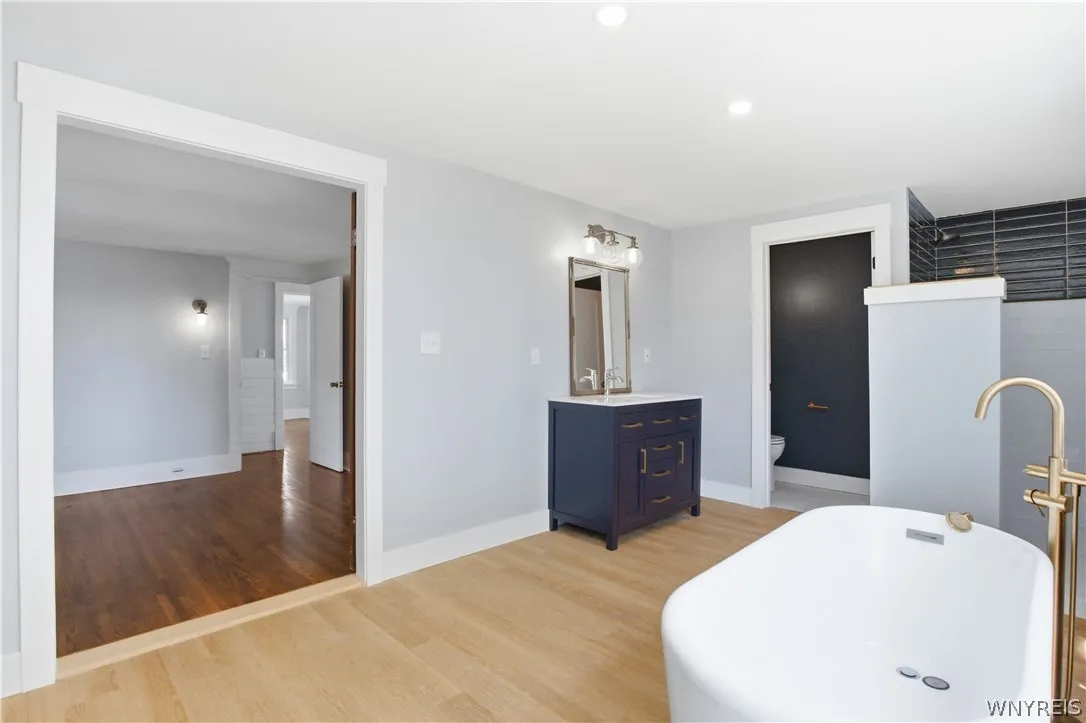 44 Arlington Road, Amherst, New York 14221, Amherst, New York 14221, 3 Bedrooms Bedrooms, 8 Rooms Rooms,2 BathroomsBathrooms,Residential,For Sale,44 Arlington Road, Amherst, New York 14221,0,B1697512