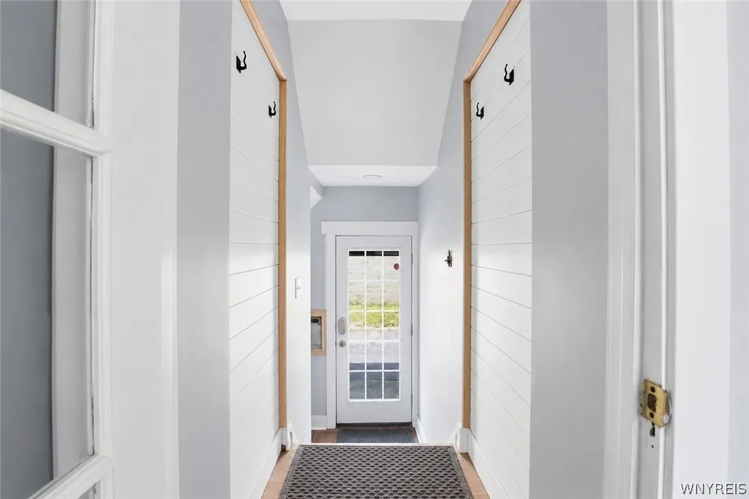 44 Arlington Road, Amherst, New York 14221, Amherst, New York 14221, 3 Bedrooms Bedrooms, 8 Rooms Rooms,2 BathroomsBathrooms,Residential,For Sale,44 Arlington Road, Amherst, New York 14221,0,B1697512
