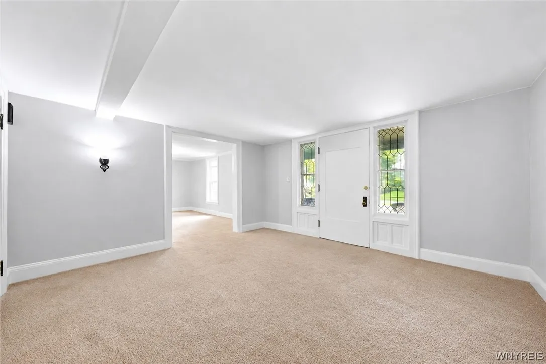 116 Clinton Street, Tonawanda, New York 14150, Tonawanda, New York 14150, 5 Bedrooms Bedrooms, ,3 BathroomsBathrooms,Residential,For Sale,116 Clinton Street, Tonawanda, New York 14150,0,B1695516
