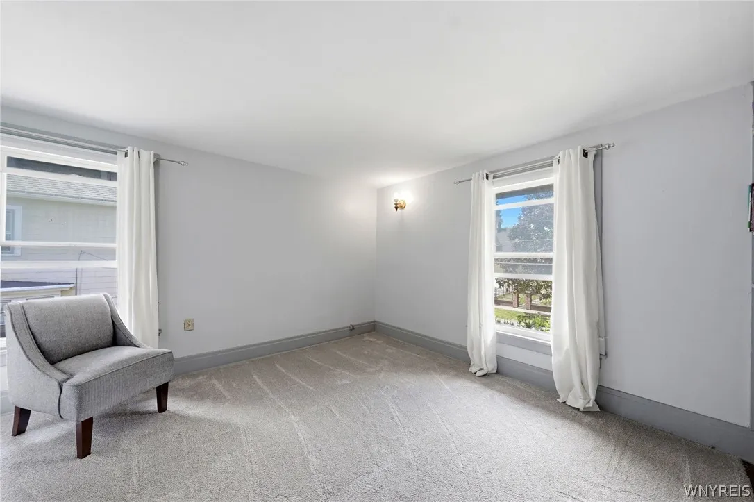 116 Clinton Street, Tonawanda, New York 14150, Tonawanda, New York 14150, 5 Bedrooms Bedrooms, ,3 BathroomsBathrooms,Residential,For Sale,116 Clinton Street, Tonawanda, New York 14150,0,B1695516