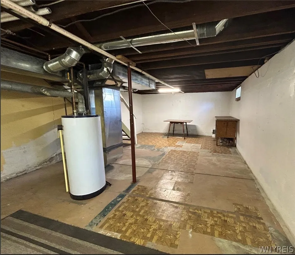 304 Wabash Avenue, Tonawanda, New York 14217, Tonawanda, New York 14217, 2 Bedrooms Bedrooms, 5 Rooms Rooms,1 BathroomBathrooms,Residential Lease,For Rent,304 Wabash Avenue, Tonawanda, New York 14217,0,B1695127