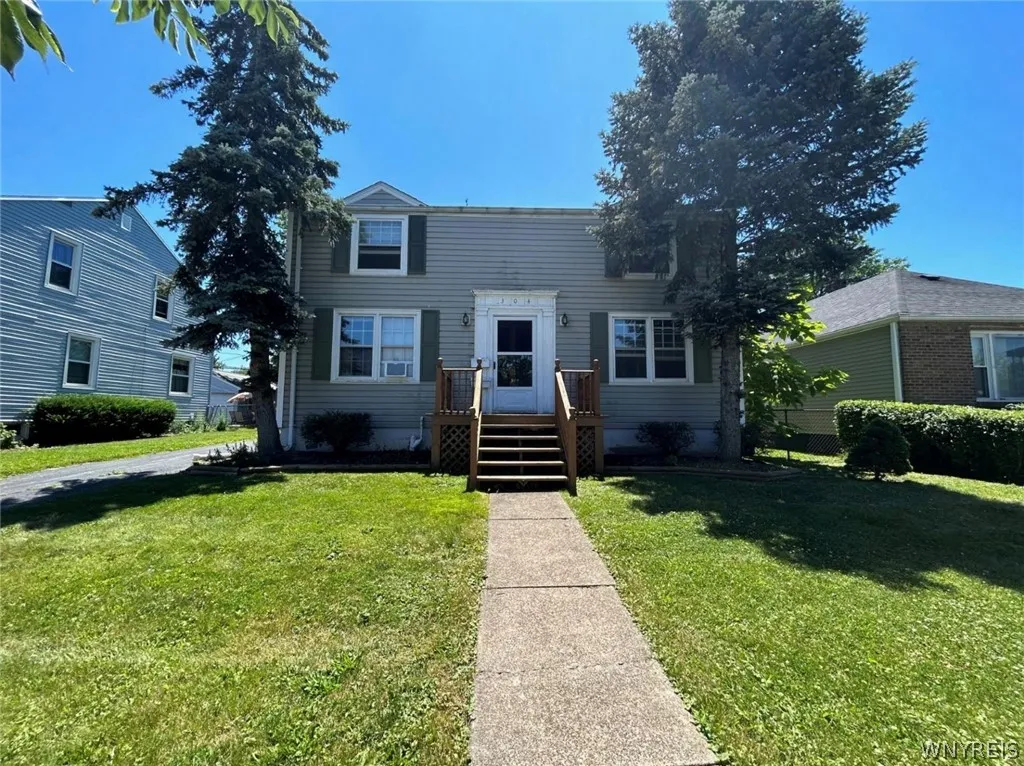 304 Wabash Avenue, Tonawanda, New York 14217, Tonawanda, New York 14217, 2 Bedrooms Bedrooms, 5 Rooms Rooms,1 BathroomBathrooms,Residential Lease,For Rent,304 Wabash Avenue, Tonawanda, New York 14217,0,B1695127