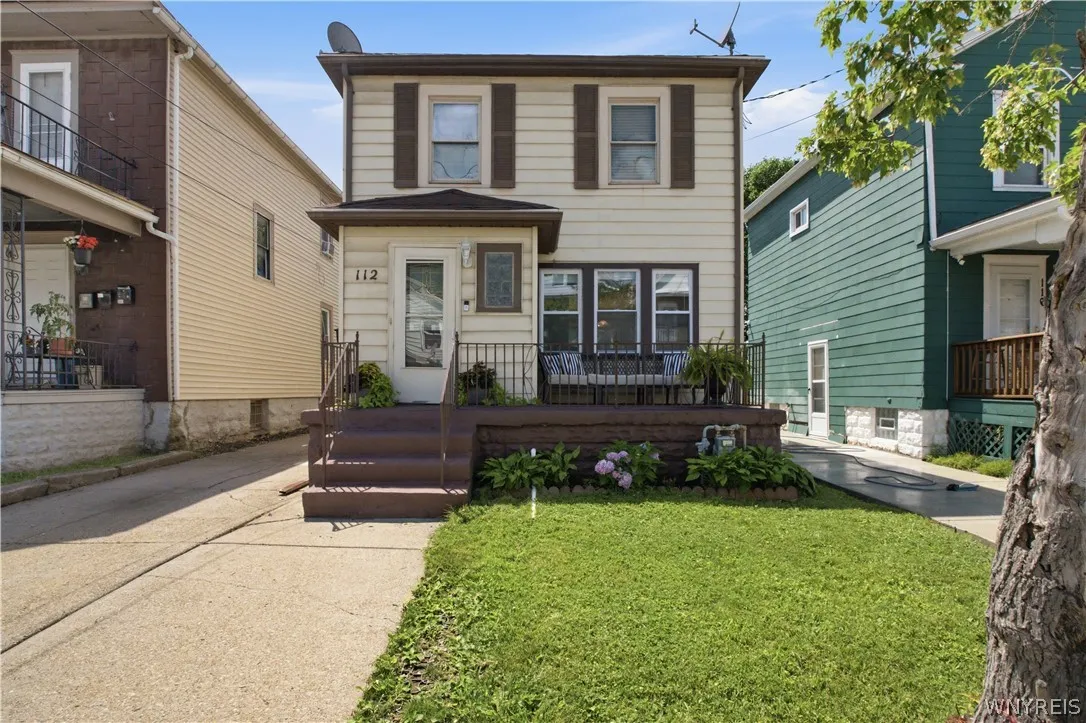 112 Ledger Street, Buffalo, New York 14216, Buffalo, New York 14216, 3 Bedrooms Bedrooms, 6 Rooms Rooms,1 BathroomBathrooms,Residential,For Sale,112 Ledger Street, Buffalo, New York 14216,0,B1696928