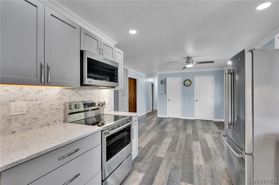 4564 East River Road, Grand Island, New York 14072, Grand Island, New York 14072, 3 Bedrooms Bedrooms, 7 Rooms Rooms,2 BathroomsBathrooms,Residential,For Sale,4564 East River Road, Grand Island, New York 14072,0,B1697928