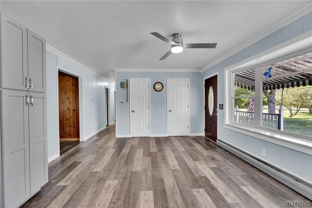 4564 East River Road, Grand Island, New York 14072, Grand Island, New York 14072, 3 Bedrooms Bedrooms, 7 Rooms Rooms,2 BathroomsBathrooms,Residential,For Sale,4564 East River Road, Grand Island, New York 14072,0,B1697928